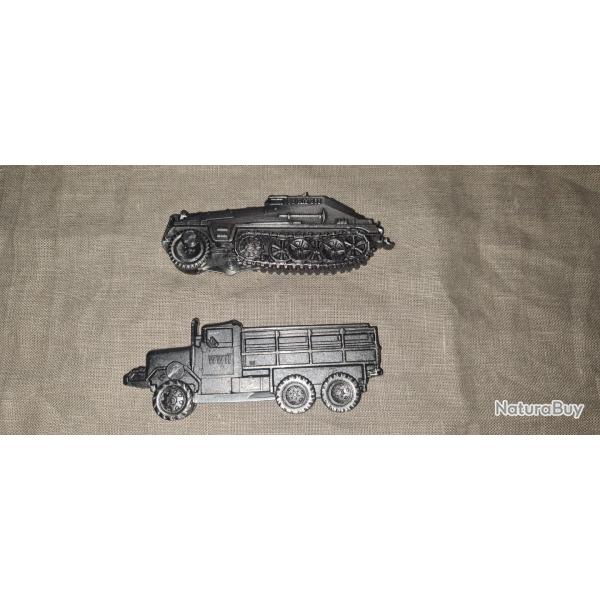 2 Couteaux  camion et char