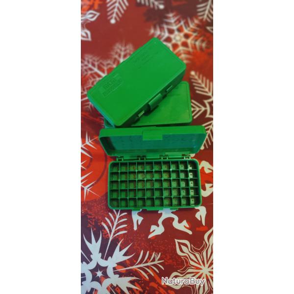 3 bo�tes � munitions