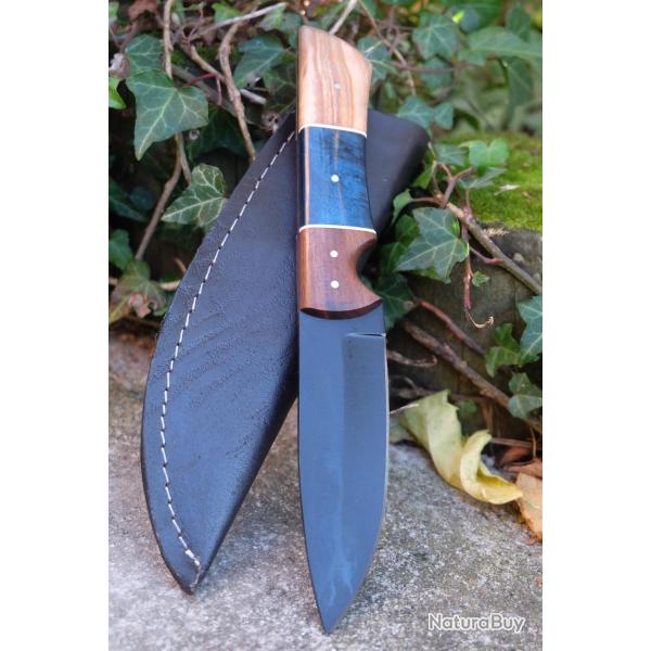 Couteau Skinner Lame Drop Point Acier Carbone 1055 Black Manche Bois/R�sine Etui Cuir Fab ArtisanatA
