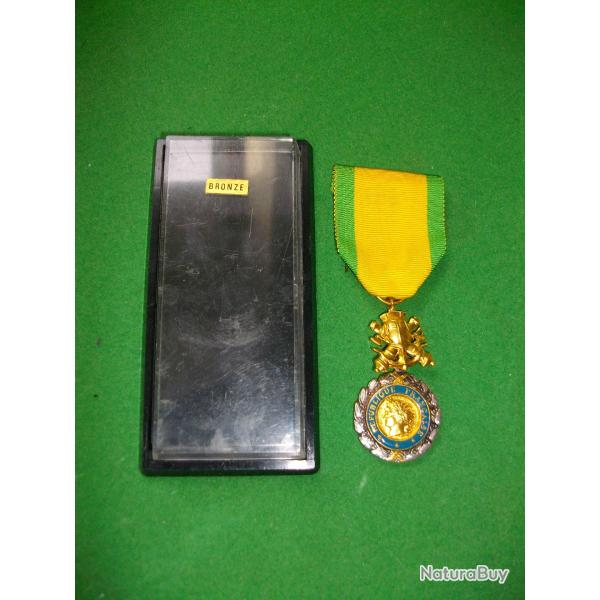 MEDAILLES MILITAIRES