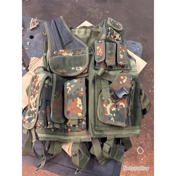 Gilet airsoft USMC flecktarn UTG