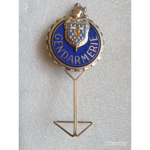 Ancienne plaque de poitrine en m�tal de la Gendarmerie d�partementale (99.1M)