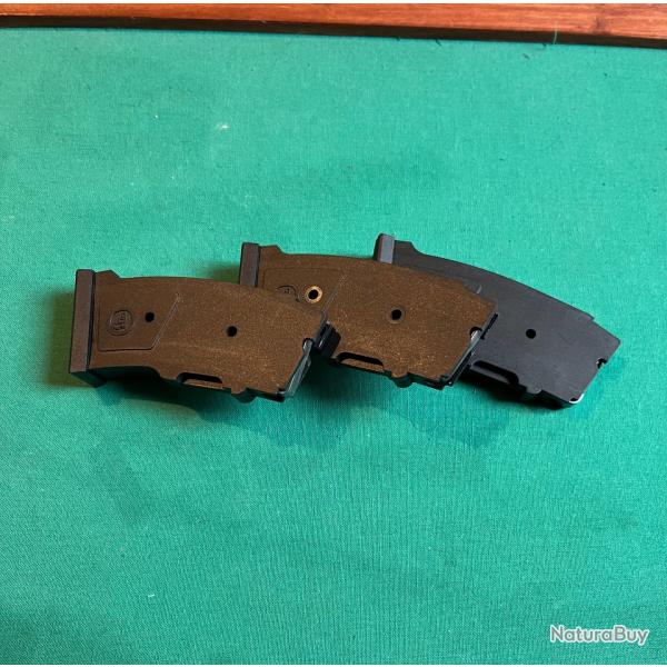 Lot 3 chargeurs cz 457