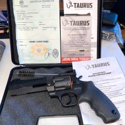 TAURUS MODELE 44H HUNTER 5''1/8 BLACK MAT 44MAG