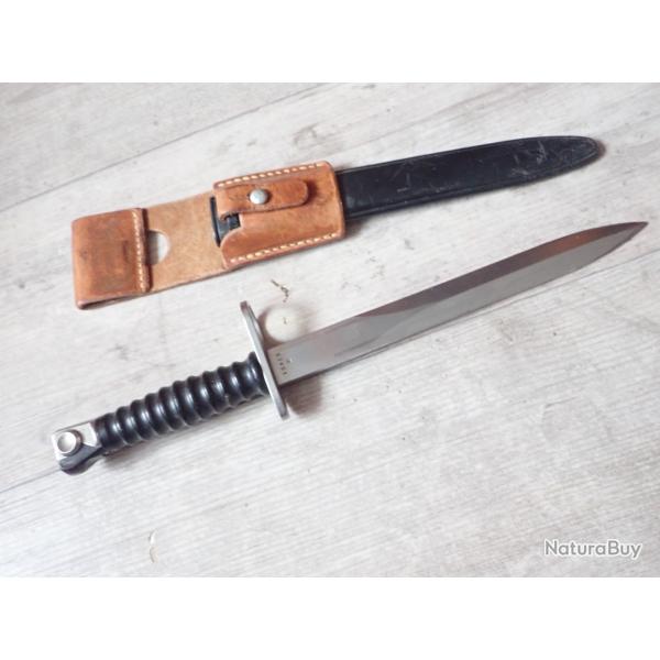 W 97451 Baionnette Suisse FASS 57 Stgw 57 + porte fourreau en cuir