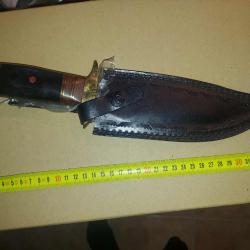 Couteau De Chasse Le Tonneau Lame Acier Damas 256 Couches Manche Corne Etui Cuir Fabr Artisanale