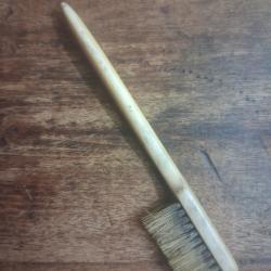 Brosse  pour coffret ancien  pistolet revolver