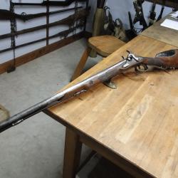 fusil de chasse de qualit&eacute;  n&eacute; &agrave; silex au 18&deg; transform&eacute; &agrave; percussion avec sa baionnette