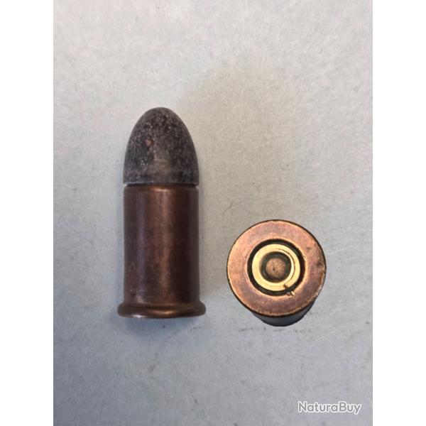 Une Rare cartouche  fabrication ancienne Gaupillat 9,6 x 15,8 R poudre noire noire petite amorce