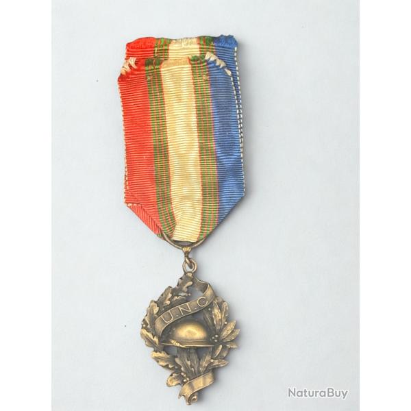 (111.002) M�daille de l'Union Nationale des Combattants