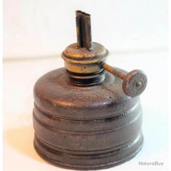 DDAY44 - ARM�E - lampe de r�chaud combat campagne en provenance Normandie 44