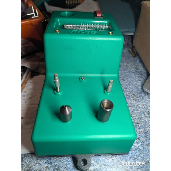 Station de pr�paration RCBS trim mate 240 volts