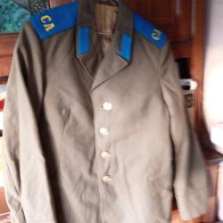 Veste arm&eacute;e &eacute;trang&egrave;re