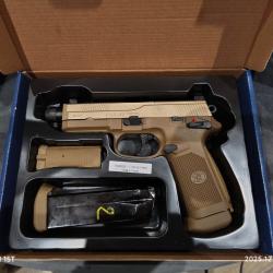 Cybergun FN FNX-45 + 2&egrave;me chargeur tr&egrave;s bel &eacute;tat
