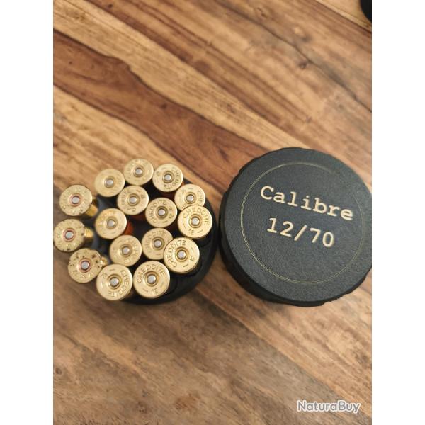 Bo�te � cartouches calibre 12. Design robuste et pratique. Conservation, transport et pr�sentation.