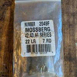 Vends tr&egrave;s rare chargeur pour carabine Mossberg 42,43 ou 44 US property.