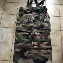 Pantalon cam avec bretelles taille 100