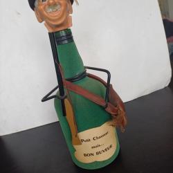Ancienne bouteille vide " petit chasseur mais...Bon buveur"