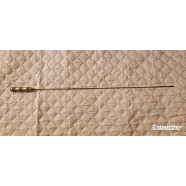Ancienne baguette de chargement et nettoyage pour ancien fusil � poudre noire, longueur 94cm