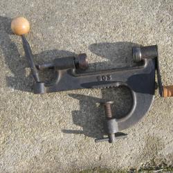 SERTISSEUR  CAL 12 N