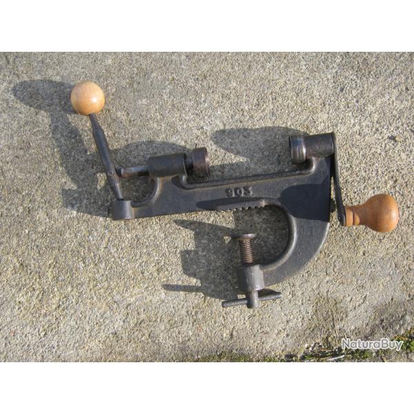 SERTISSEUR  CAL 12 N