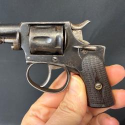 REVOLVER BULLDOG belge cal. 22 short