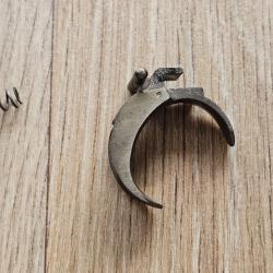 Queue de d&eacute;tente de Luger P08 avec son ressort