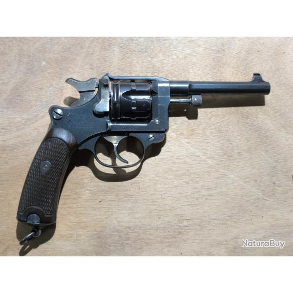 Revolver MAS 1892 calibre 8 mm