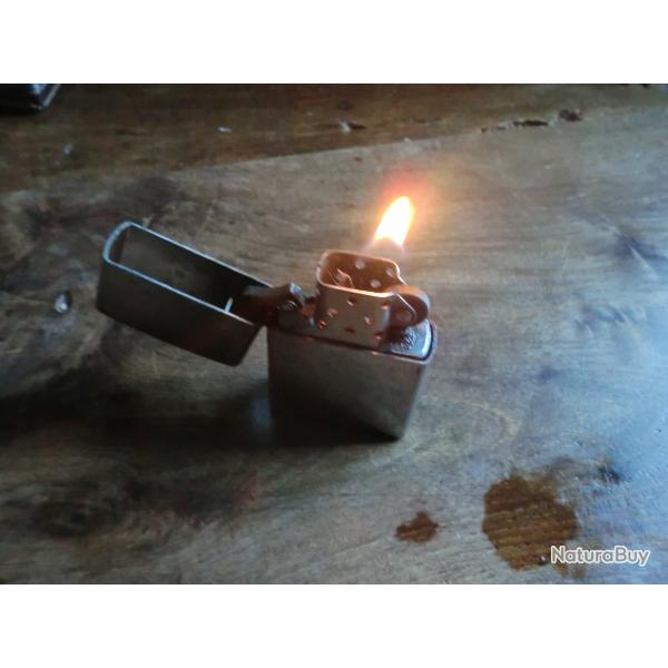 briquet zippo bradford mad in usa  VIET NAM