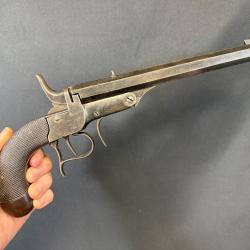 TR&Egrave;S GROS PISTOLET fabrication allemande Cal. 9mm flobert