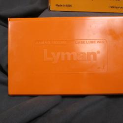 Plateau de graissage de douille par Lyman