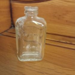 Bouteille d'eau de vie ration de combat