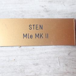 Plaquette signal&eacute;tique, pr&eacute;sentation collection : STEN Mdle MK II
