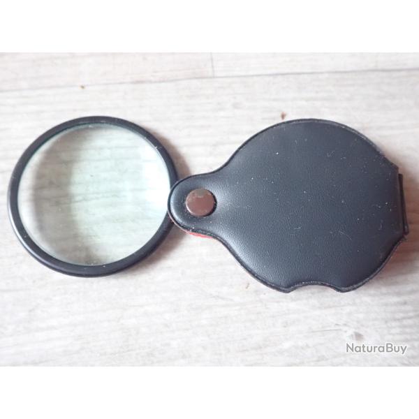 Loupe pour poin�on, petits marquages, d�tails fins... Top pour identification (1/3)
