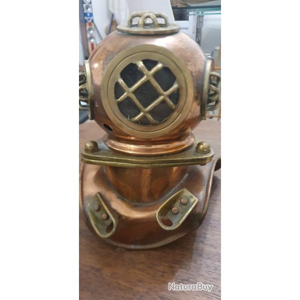 VINTAGE ANN�ES 70 POUR PR�SENTER LA MONTRE ROLEX SUBMARINER'MOD�L CUIVRE LAITON HUBLOTS VERRE INTACT