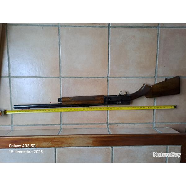 Vends Browning semi auto cal 12 canon court
