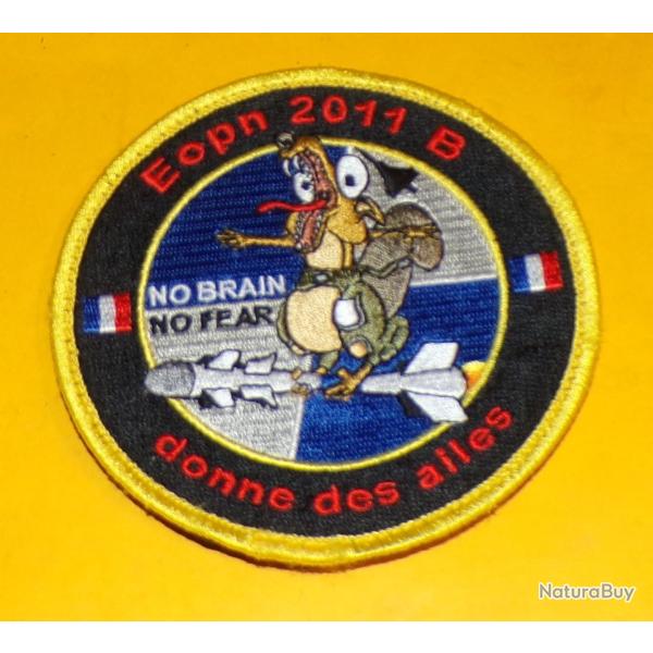 TISSU AVEC PATCH E.O.P.N 2011 B , DONNE DES AILES , La fili�re E.O.P.N (El�ve Officier du Personnel