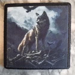 Patch tactique (syst&egrave;me velcro ) loup ( livraison gratuite par lettre )