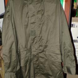 PARKA MILITAIRE DE L'ARMEE FRANCAISE , AVEC CAPUCHE DE 1980 , TAILLE 108 L SOIT TAILLE L OU 43 EN CI