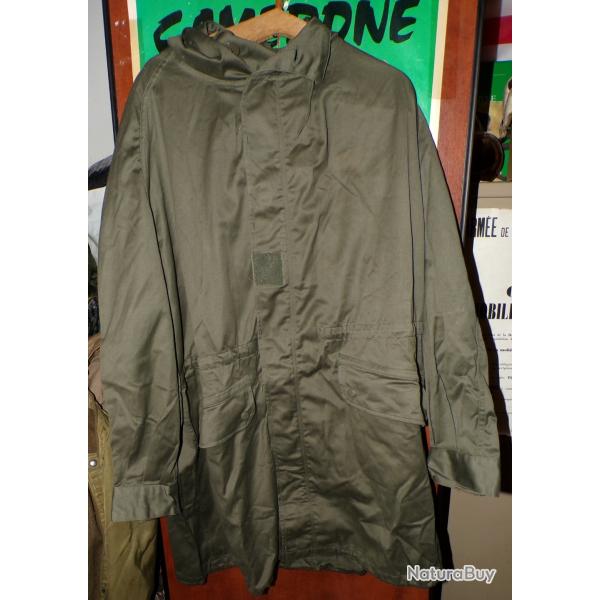 PARKA MILITAIRE DE L'ARMEE FRANCAISE , AVEC CAPUCHE DE 1980 , TAILLE 108 L SOIT TAILLE L OU 43 EN CI