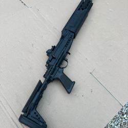 Airsoft M14 EBR et sa crosse EBR non fonctionnel Tokyo Marui