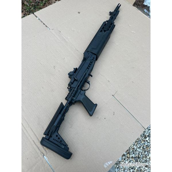 Airsoft M14 EBR et sa crosse EBR non fonctionnel Tokyo Marui