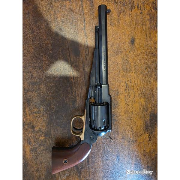 Revolver poudre noire Cal.44 Pietta 1858 new model army + kit complet