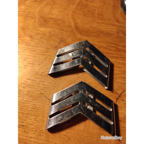 Lot de 2 Grades metaliques pour �paulettes