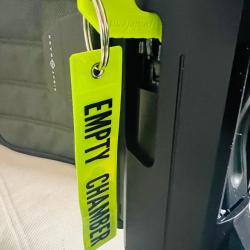 Drapeau / t&eacute;moin de chambre vide