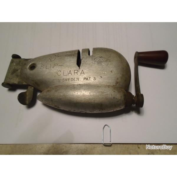 tres ancien aiguiseur SLIP-CLARA