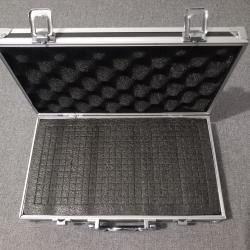 MALETTE ANTICHOCS NEUVE AVEC MOUSSE PR&Eacute;D&Eacute;COUP&Eacute;E