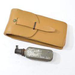 Trousse n&eacute;cessaire d'arme avec huilier pour PM MAT49 Arm&eacute;e Fran&ccedil;aise Alg&eacute;rie