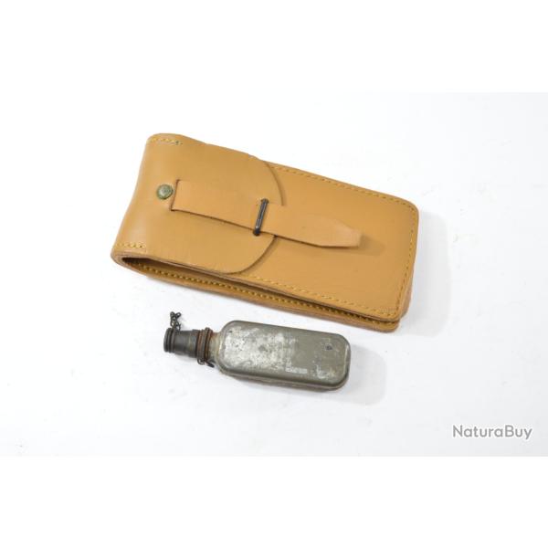 Trousse n�cessaire d'arme avec huilier pour PM MAT49 Arm�e Fran�aise Alg�rie