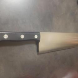 Couteau "  abattre "bargoin l enclume ancienne fabrication lame forg&eacute;e manche 3 rivets